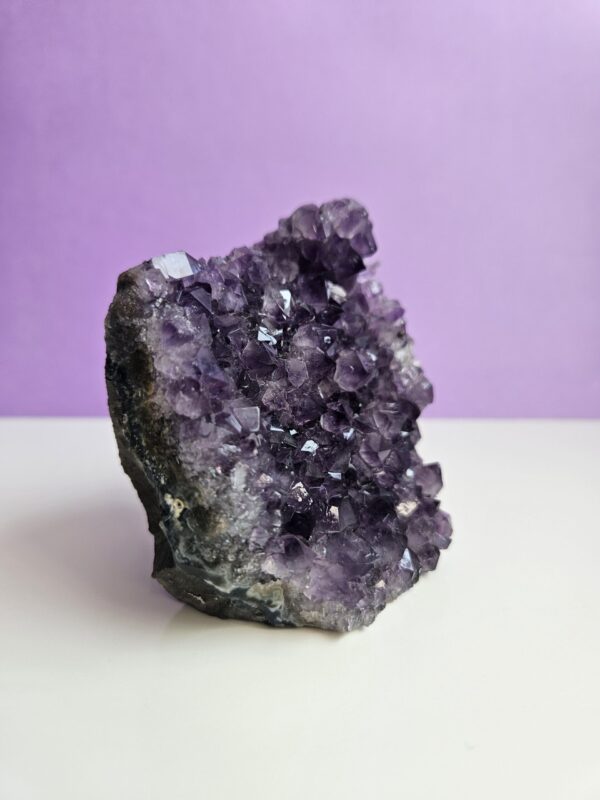Ametyst stående klynge #2