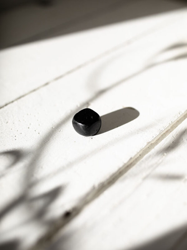 Sort Turmalin lommesten