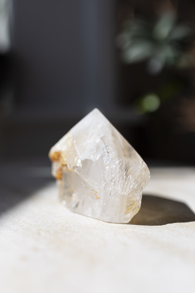 Golden Healer spids – kraftfuld krystal for healing, lys og indre styrke