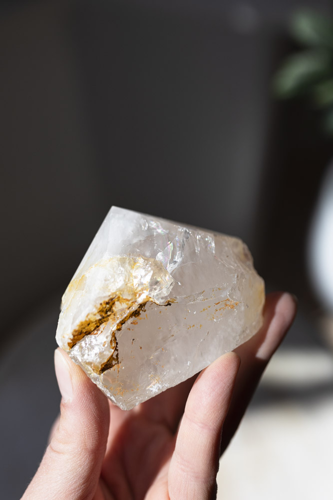 Golden Healer spids – kraftfuld krystal for healing, lys og indre styrke