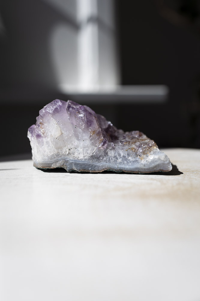 Ametyst klynge - spirituel klarhed, indre ro og støtte til intuition og meditation og rolig søvn