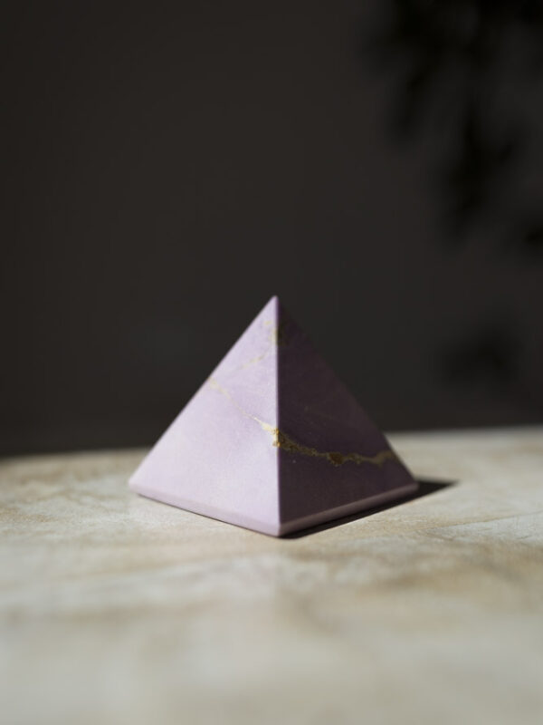 Phosphosiderit pyramide