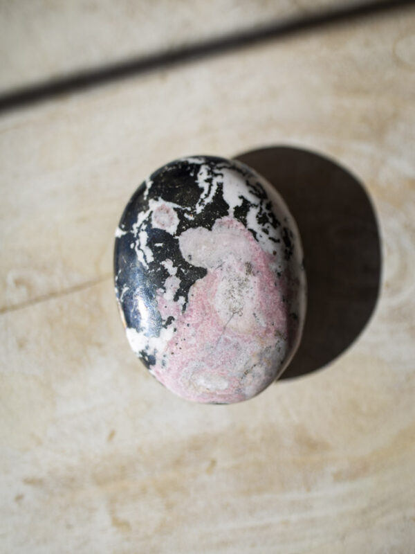 Rhodochrosit palmstone #5