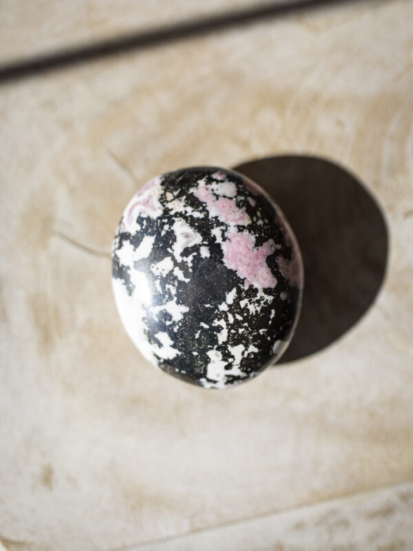 Rhodochrosit palmstone #6