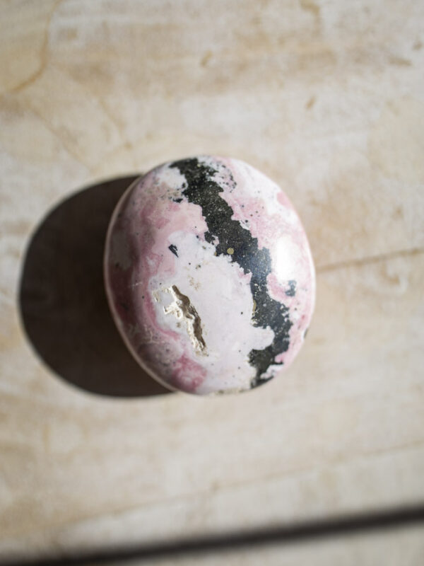 Rhodochrosit palmstone #3
