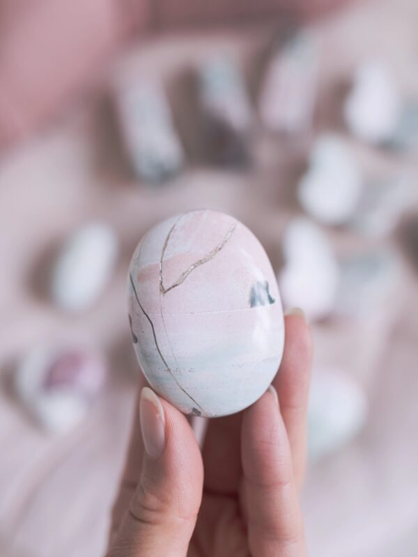 Unicorn Jaspis palmstone for eventyr, magi og glæde